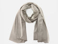 Modello - Sciarpe primaverili estive - sciarpa foulard in cotone color sabbia a righe