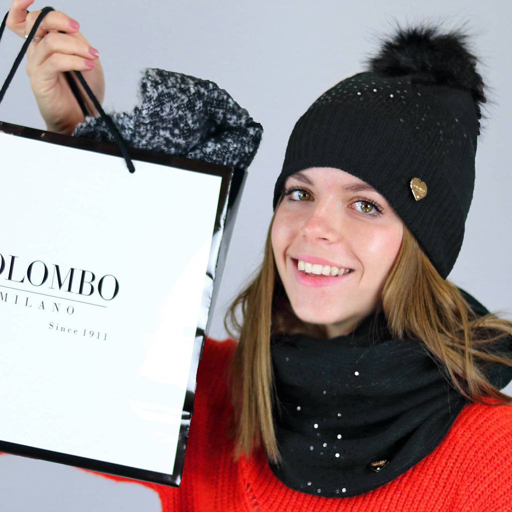 Cappello con pompon in eco-pelliccia e sciarpa con pailettes - Colombo Milano 1911 nero