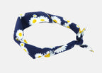 Arrotolata - Margherite - bandana di cotone con margherite stampate su fondo blu notte