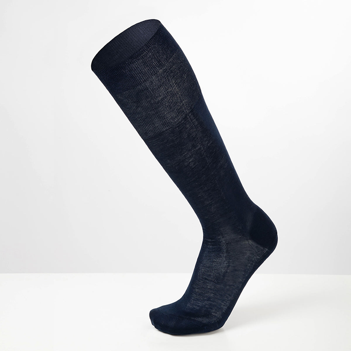Calza lunga rasata Chiffon filo di scozia - Colombo Milano 1911 - indossata blu