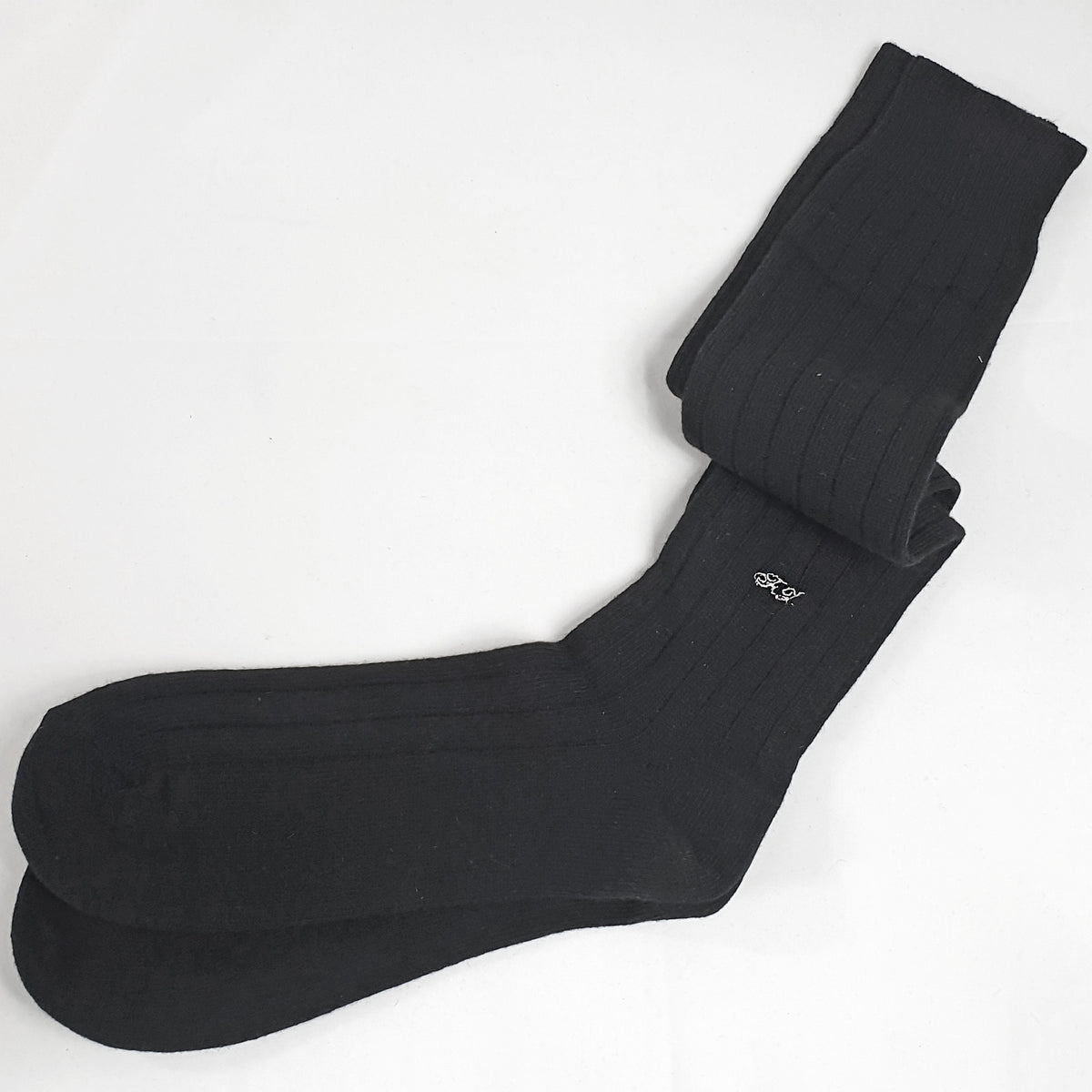 Calze lunghe a costa in Cashmere con iniziali ricamate