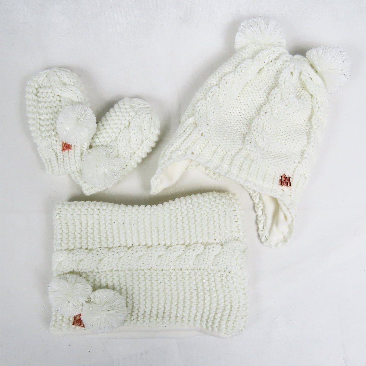 Cappello scaldacollo e muffole con trecce e lurex - 6m/18m flat lay