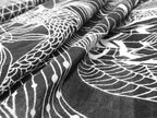 Dettaglio - Sciarpe primaverili estive - sciarpa pareo di cotone con motivi astratti bianco su nero