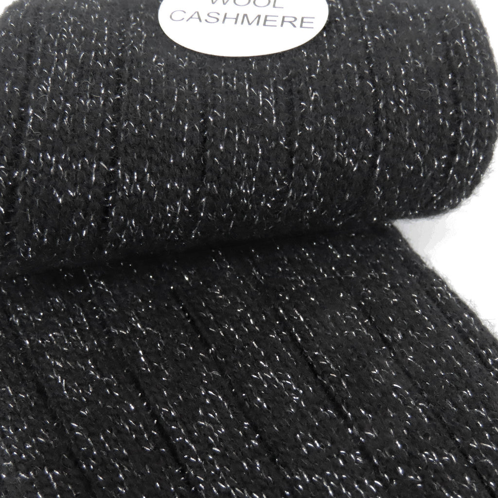 Calze nere lunghe a coste in Cashmere con lurex argento dettaglio