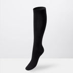 Calze da donna lunghe in caldo cotone extra morbido nere indossate personalizzate