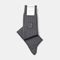Calze lunghe a costa in Cashmere con iniziali ricamate