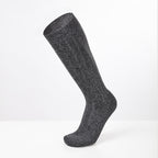 Calze lunghe a costa in Cashmere con iniziali ricamate