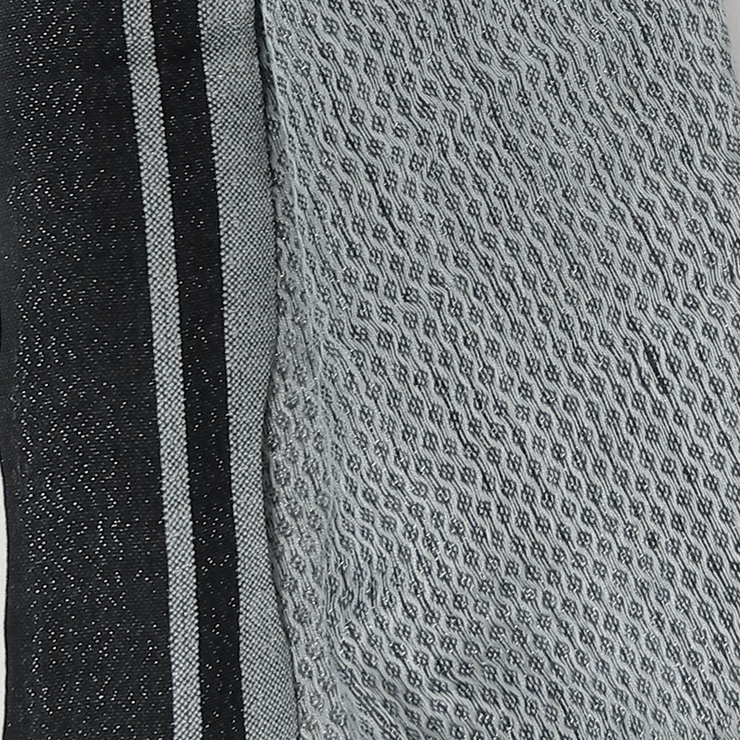 Sciarpa in viscosa jacquard con lurex in scatola