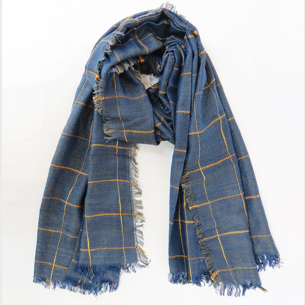 Sciarpa in viscosa a quadri con lurex in scatola blu