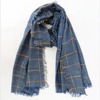 Sciarpa in viscosa a quadri con lurex in scatola blu