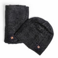 Cappello e sciarpa ad anello nero pelosi