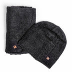 Cappello e sciarpa ad anello nero pelosi