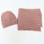 Cappello e sciarpa ad anello rosa antico
