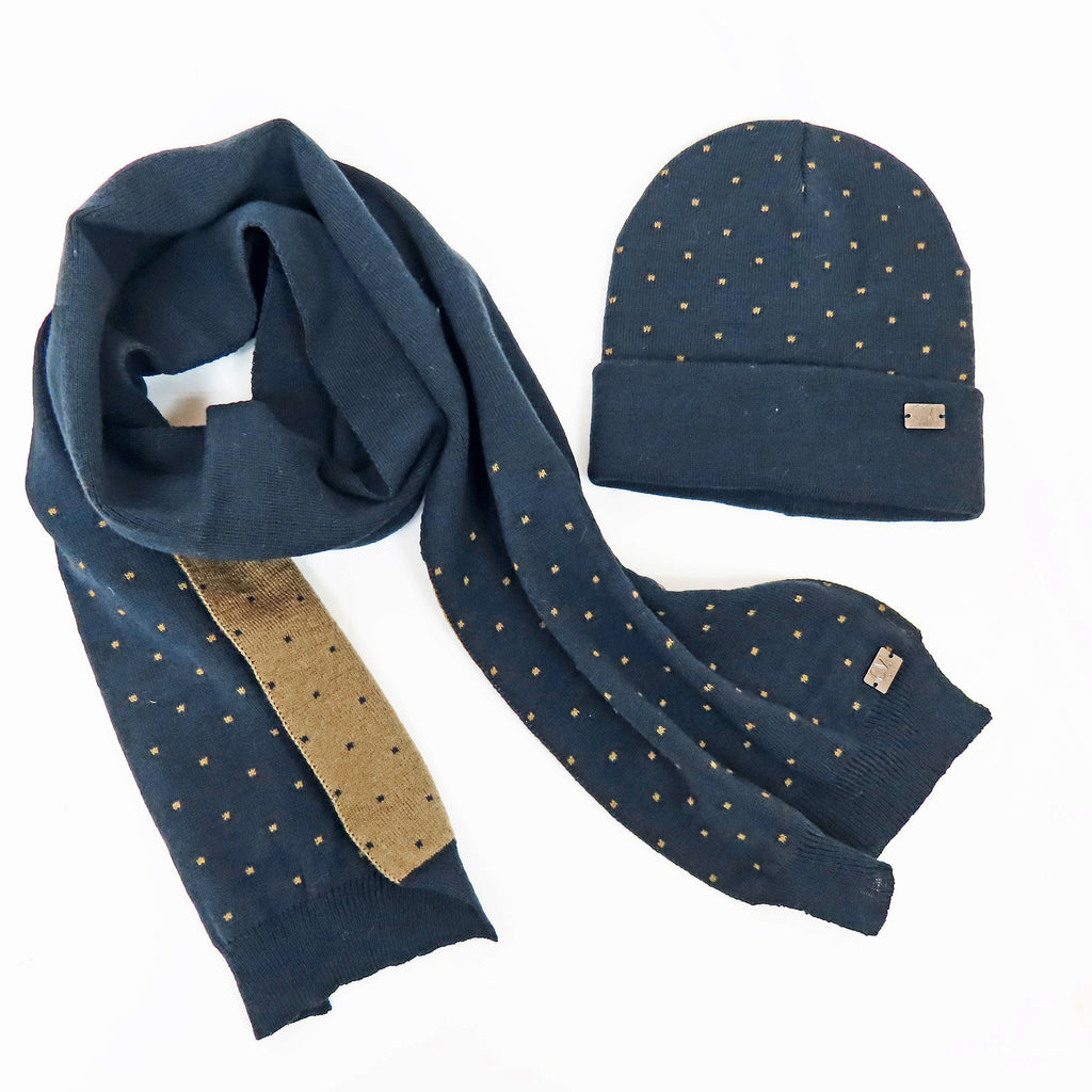 Cappello e sciarpa fantasia jacquard pois blu e camel