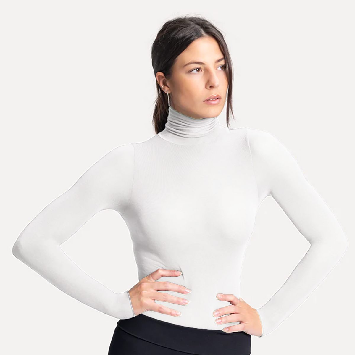 Maglia in modal e cashmere ultralight - maniche lunghe collo alto latte