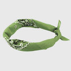 Bandana verde oliva “PAISLEY” con stampa cachemire arrotolata