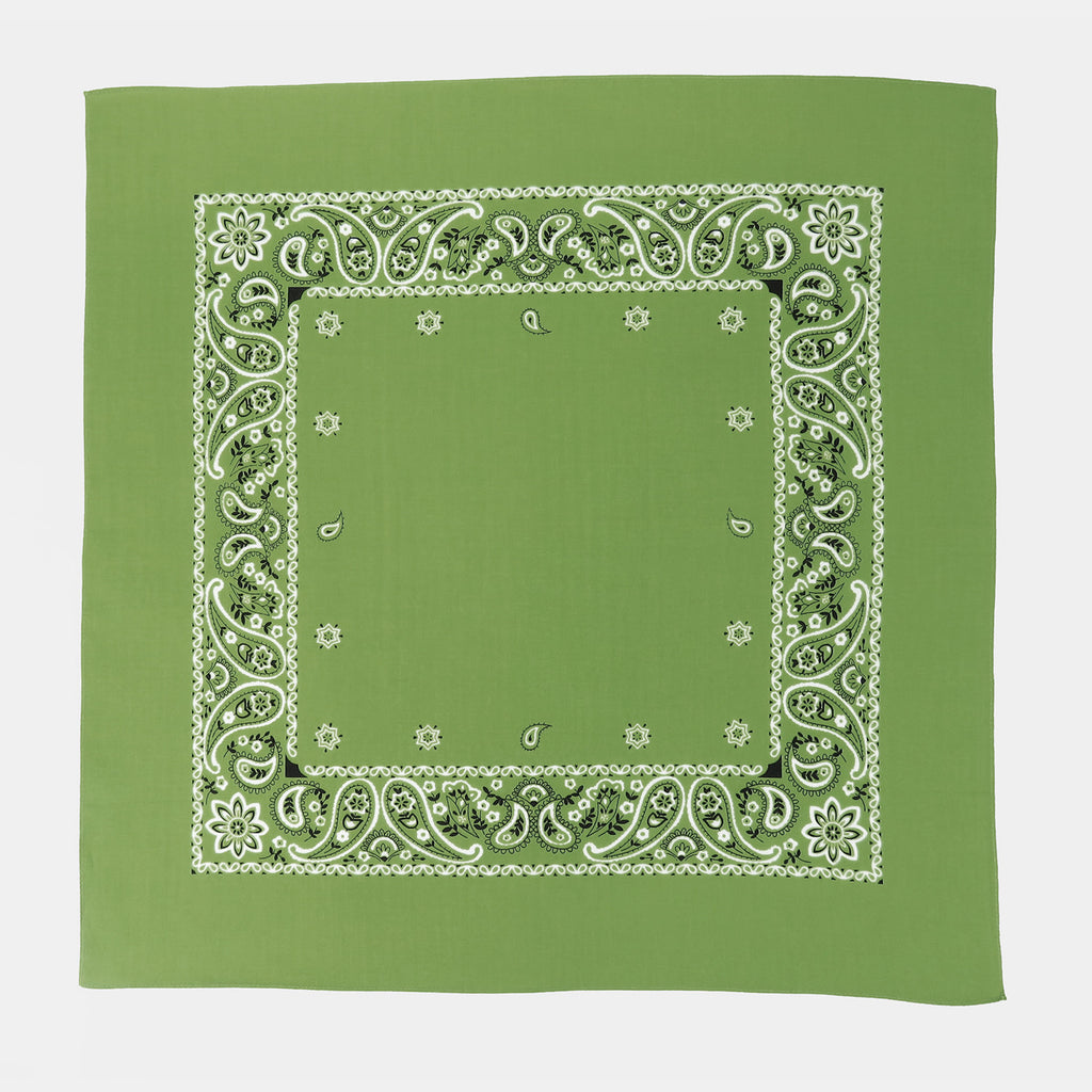 Bandana verde oliva “PAISLEY” con stampa cachemire aperta