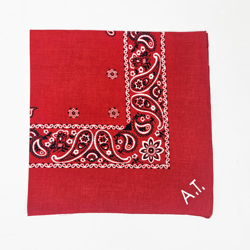 Bandana in cotone rosso stampa cachemire - con ricamo personalizzato