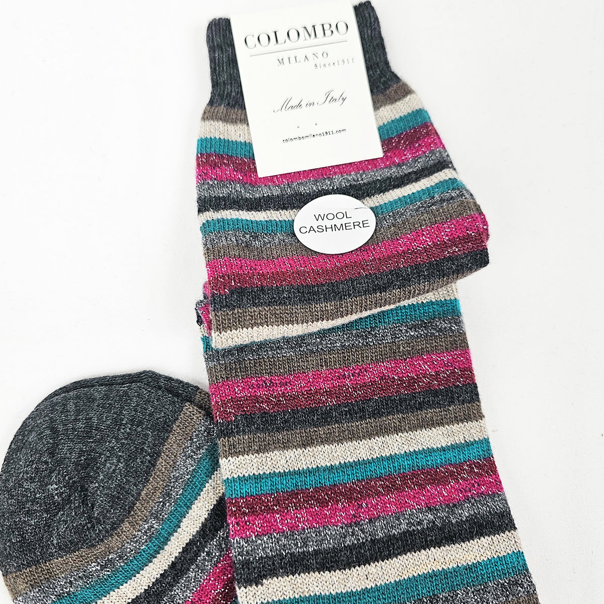 Calze lunghe in Cashmere a righe fini colorate con lurex antracite dettaglio