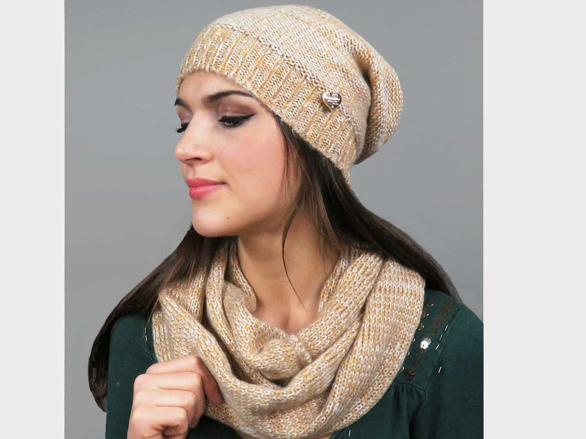 cappello e sciarpa da donna finissaggio mohair con lurex
